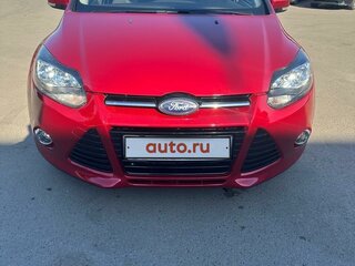 2013 Ford Focus III, красный, 880000 рублей, вид 1