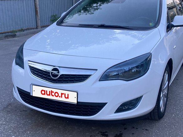 2012 Opel Astra J, белый, 950000 рублей - вид 2