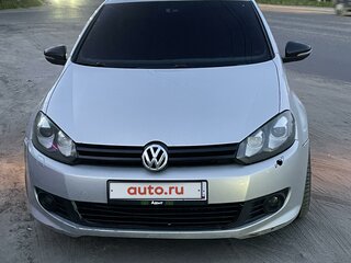2011 Volkswagen Golf VI, серебристый, 950000 рублей, вид 1
