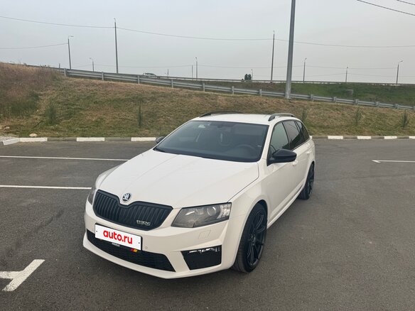 2013 Skoda Octavia RS III, белый, 1850000 рублей - вид 1
