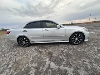 2018 Toyota Crown XIV (S210) Рестайлинг, серый, 3400000 рублей, вид 4