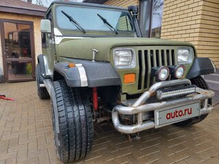 1993 Jeep Wrangler I (YJ), зелёный, 1500000 рублей, вид 4
