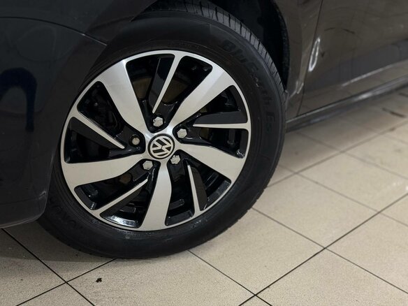 2013 Volkswagen Jetta VI, чёрный, 700000 рублей - вид 6