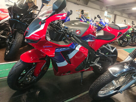 2021 Honda CBR 600RR, красный, 1200000 рублей, вид 2