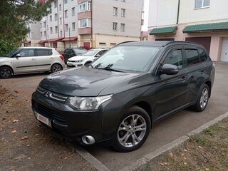 2014 Mitsubishi Outlander III, серый, 1425000 рублей, вид 1