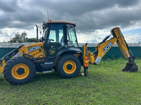 2011 JCB 3CX, 6800000 рублей, вид 3