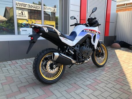 2025 Honda XL750 Transalp, белый, 1650000 рублей, вид 3