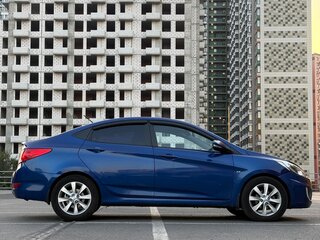 2013 Hyundai Solaris I, синий, 740000 рублей, вид 4