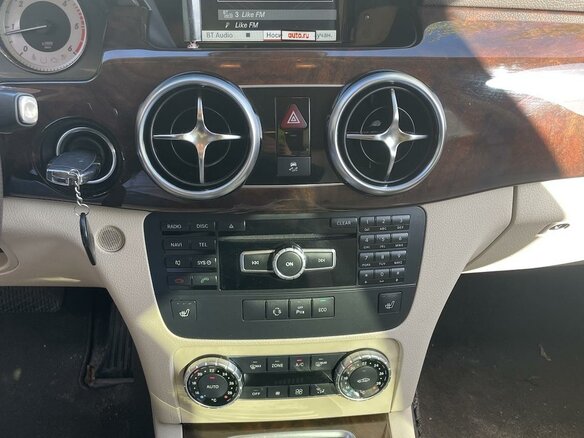 2013 Mercedes-Benz GLK-Класс 220 CDI I (X204) Рестайлинг, белый, 2000000 рублей - вид 11