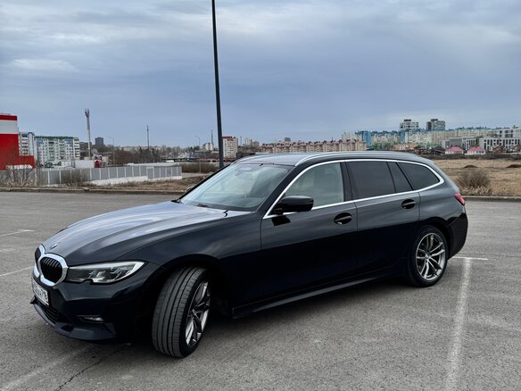 2019 BMW 3 серии 318d VII (G2x), чёрный, 2690000 рублей - вид 4