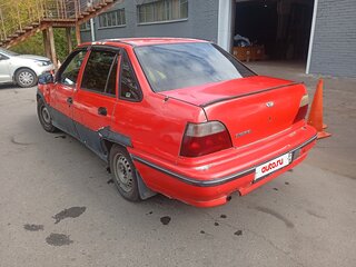 1999 Daewoo Nexia I, красный, 70000 рублей, вид 5