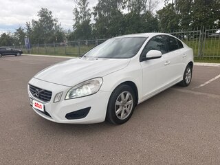 2013 Volvo S60 II, белый, 1030000 рублей, вид 1