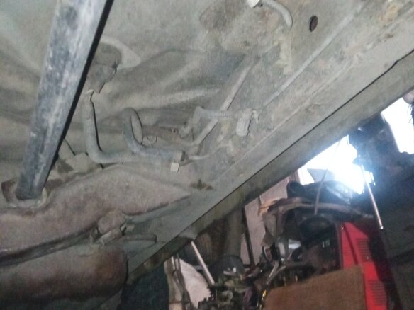 1998 Isuzu Wizard I, серый, 350000 рублей - вид 11