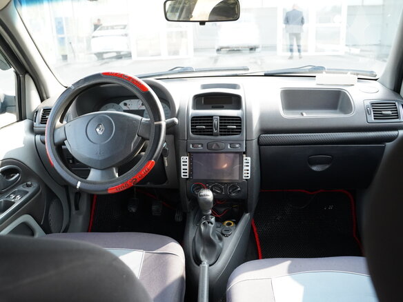 2007 Renault Symbol I Рестайлинг 2, чёрный, 360000 рублей - вид 13