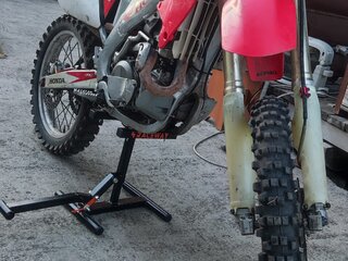 2008 Honda CRF 450R, красный, 301000 рублей, вид 1
