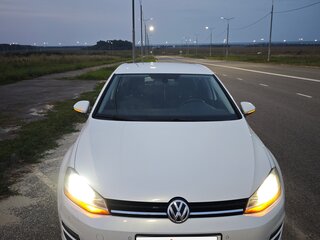 2013 Volkswagen Golf VII, белый, 1050000 рублей, вид 2