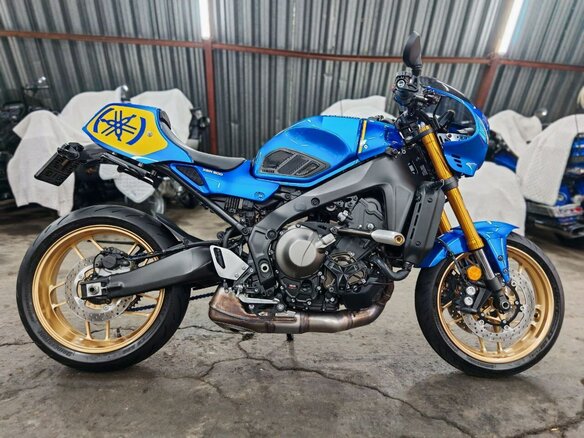 2021 Yamaha XSR900, синий, 1160000 рублей - вид 2