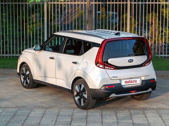 2020 Kia Soul III, белый - вид 6