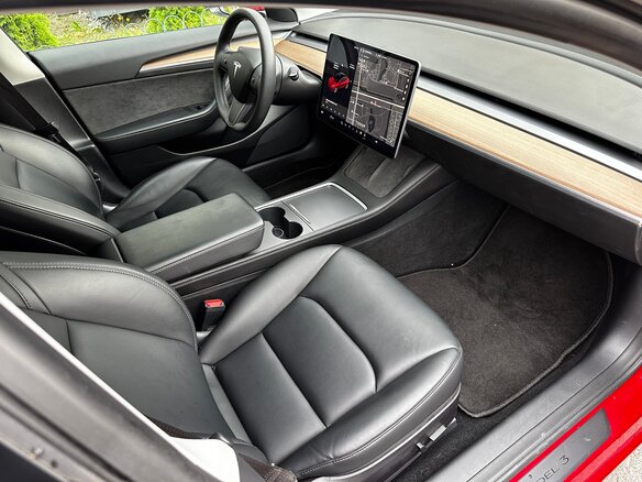 2021 Tesla Model 3 Long Range I, красный, 4050000 рублей - вид 6