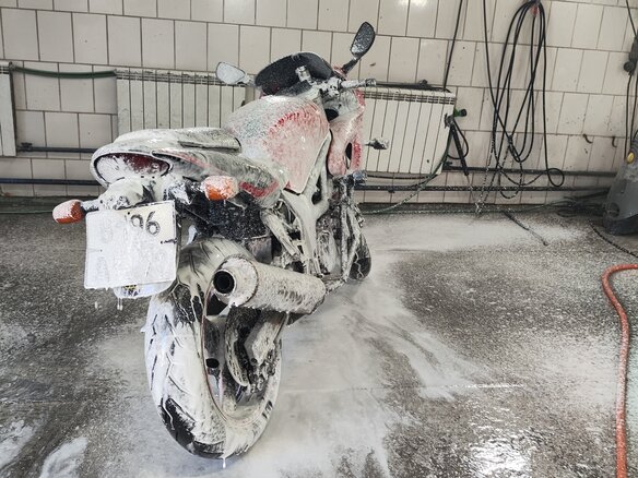 2005 Suzuki SV 400, красный, 250000 рублей - вид 5