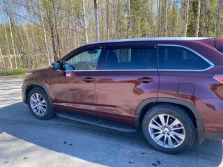 2015 Toyota Highlander III (XU50), красный, 3300000 рублей, вид 3
