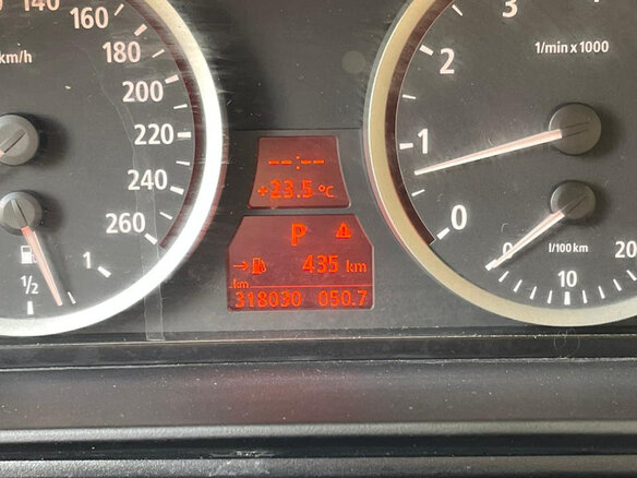 2006 BMW 5 серии 525i V (E60/E61), зелёный, 890000 рублей - вид 6