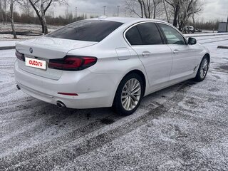 2019 BMW 5 серии 530i xDrive VII (G30/G31/G38), белый, 3900000 рублей, вид 2