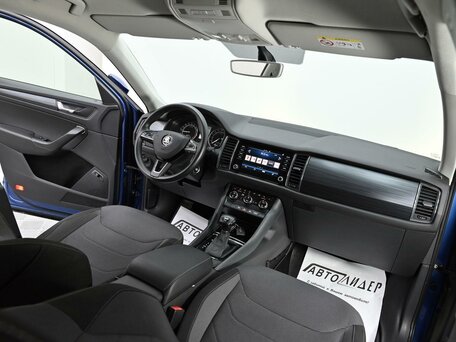 2018 Skoda Kodiaq I, синий, 2175000 рублей, вид 5