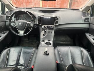 2014 Toyota Venza I Рестайлинг, серебристый, 1915000 рублей, вид 4