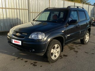 2013 Chevrolet Niva I Рестайлинг, чёрный, 445000 рублей, вид 1