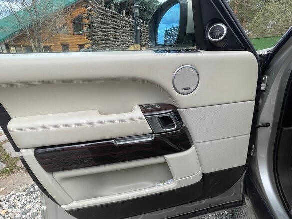 2013 Land Rover Range Rover IV, бежевый, 3990000 рублей - вид 15