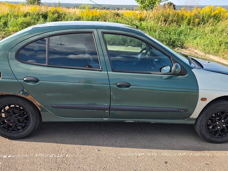 2003 Renault Megane I Рестайлинг, зелёный, 170000 рублей, вид 4