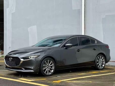 Mazda 3 IV (BP)