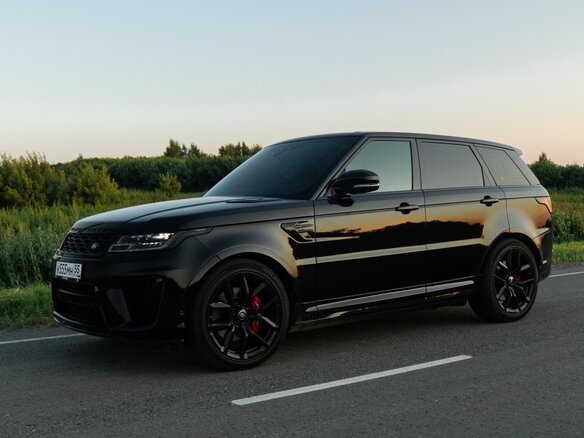 2020 Land Rover Range Rover Sport SVR II Рестайлинг, чёрный, 10000000 рублей - вид 6