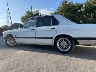 1983 BMW 5 серии 520i II (E28), белый, 390000 рублей, вид 5