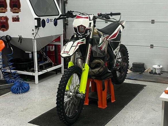 2021 Rieju MR 300, чёрный, 520000 рублей - вид 1