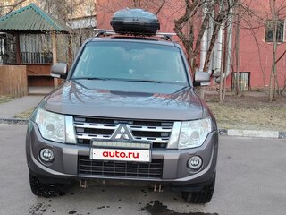 2013 Mitsubishi Pajero IV Рестайлинг 1, коричневый, 2450000 рублей, вид 2