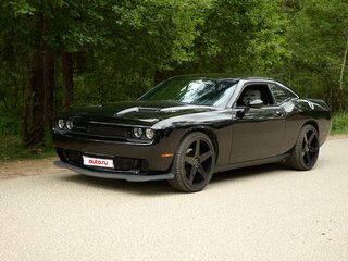 2016 Dodge Challenger III Рестайлинг 2, чёрный, 3600000 рублей, вид 3