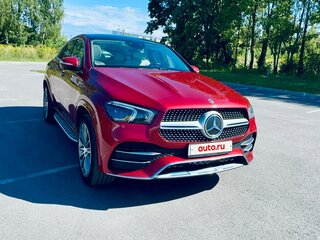 2020 Mercedes-Benz GLE Coupe 450 II (C167), красный, 7550000 рублей, вид 3