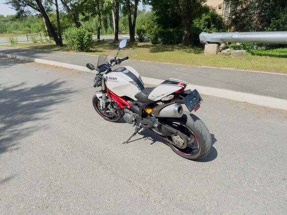 2012 Ducati Monster 796, белый, 400000 рублей - вид 5