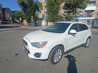 2014 Mitsubishi Outlander Sport I Рестайлинг, белый, 1280000 рублей, вид 1