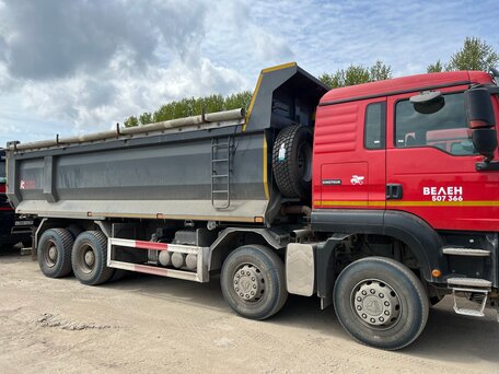 2022 Sinotruk Howo T5G, красный, 6250000 рублей, вид 2