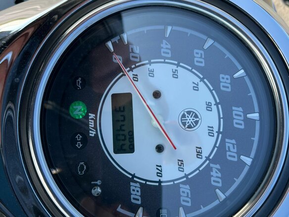 2005 Yamaha XVS1100, чёрный, 600000 рублей - вид 16