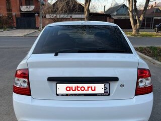 2011 Lada (ВАЗ) Priora I, белый, 319000 рублей, вид 2