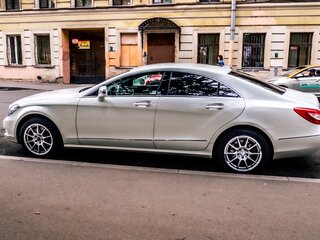 2014 Mercedes-Benz CLS 350 CDI II (C218), белый, 2700000 рублей, вид 5