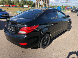 2013 Hyundai Solaris I, чёрный, 610000 рублей, вид 5