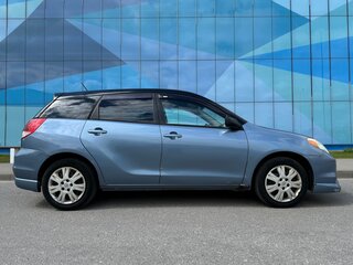 2003 Toyota Matrix I (E130), голубой, 495000 рублей, вид 2