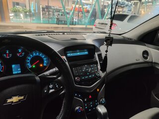 2012 Chevrolet Cruze I, белый, 800000 рублей, вид 5