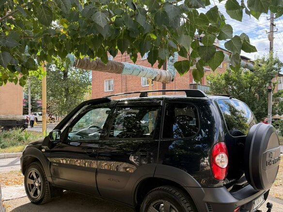 2018 Chevrolet Niva I Рестайлинг, чёрный, 780000 рублей - вид 6