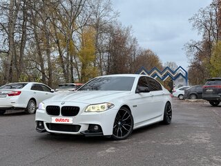 2012 BMW 5 серии 528i xDrive VI (F10/F11/F07), белый, 2190000 рублей, вид 2